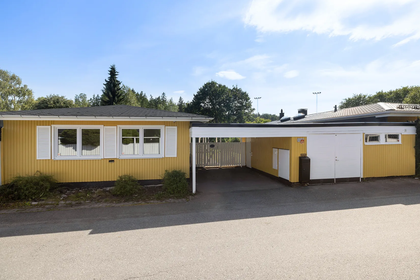 Radhus, Axgatan 4, Sigtuna - Prästängarna, Sigtuna