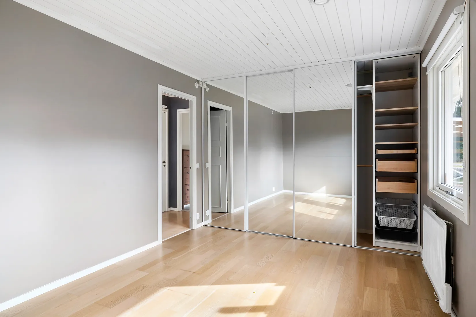 Radhus, Axgatan 4, Sigtuna - Prästängarna, Sigtuna