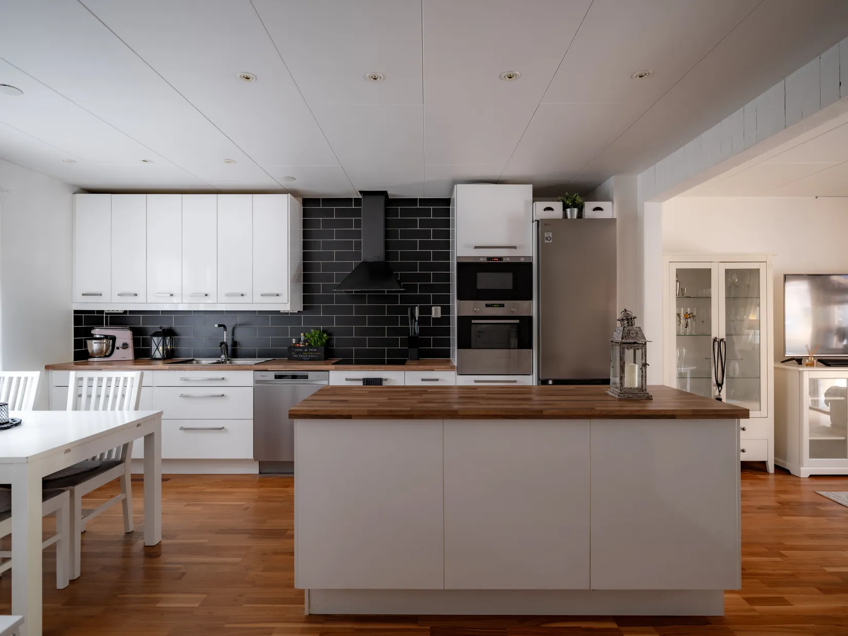 Radhus, Vintervägen 65, Bollstanäs, Upplands Väsby