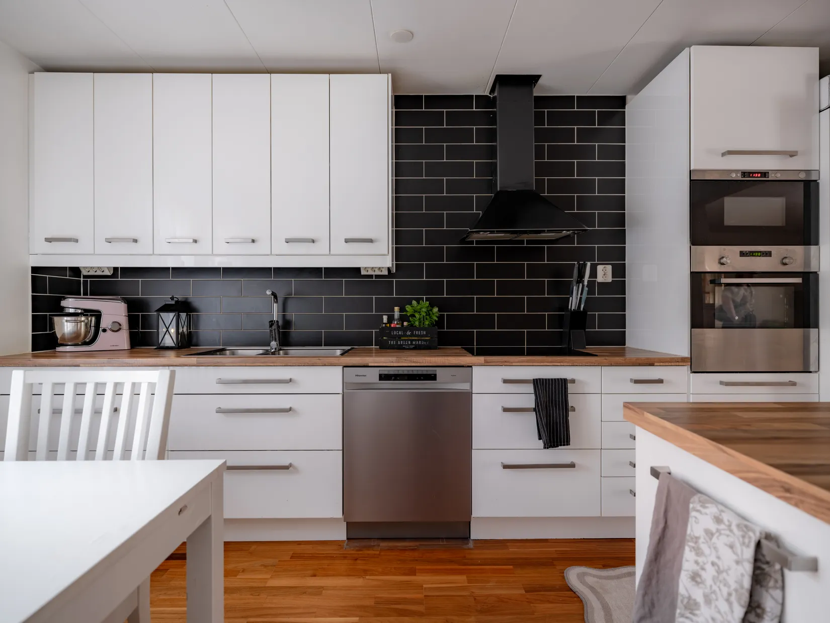 Radhus, Vintervägen 65, Bollstanäs, Upplands Väsby