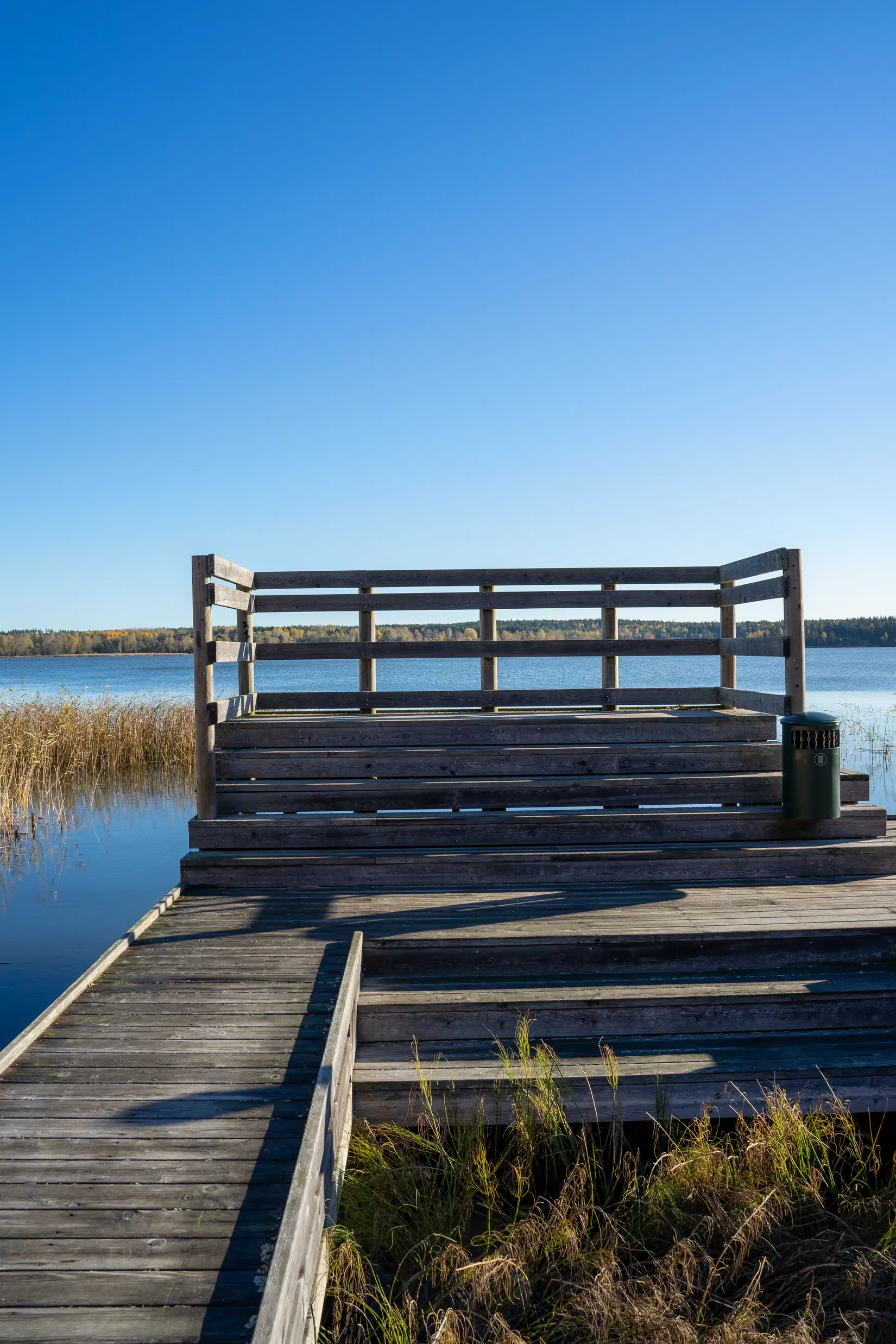 Radhus, Lövsångarvägen 1, Ullna strand, Täby