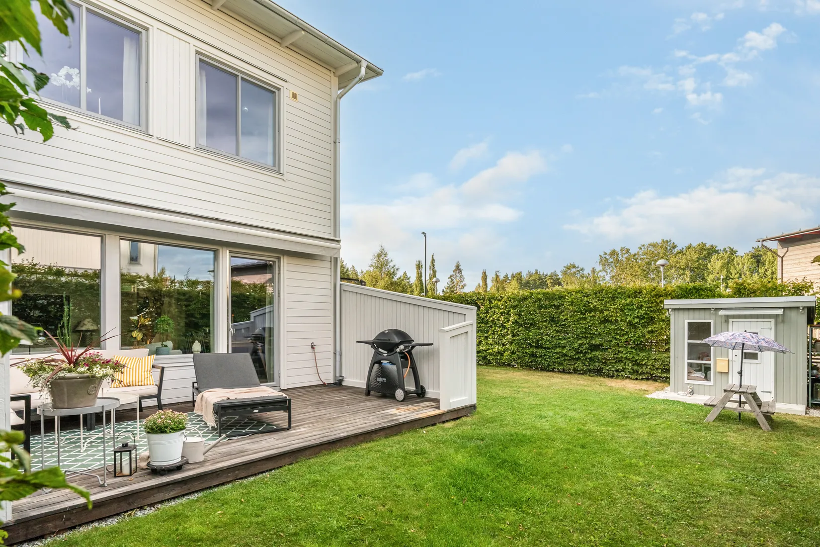 Radhus, Lövsångarvägen 1, Ullna strand, Täby