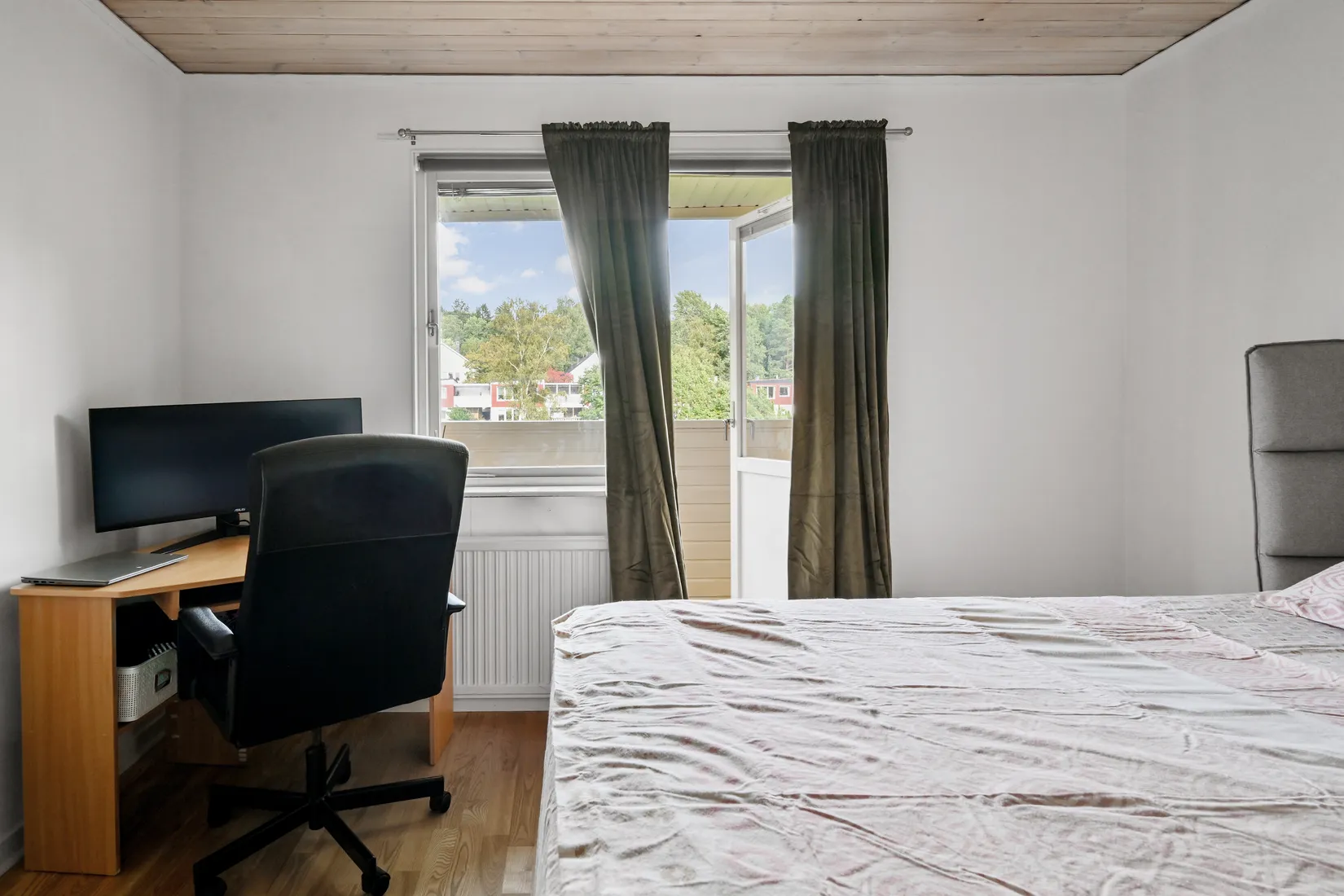 Radhus, Norrsundagränd 22, Brunnby Vik, Upplands Väsby