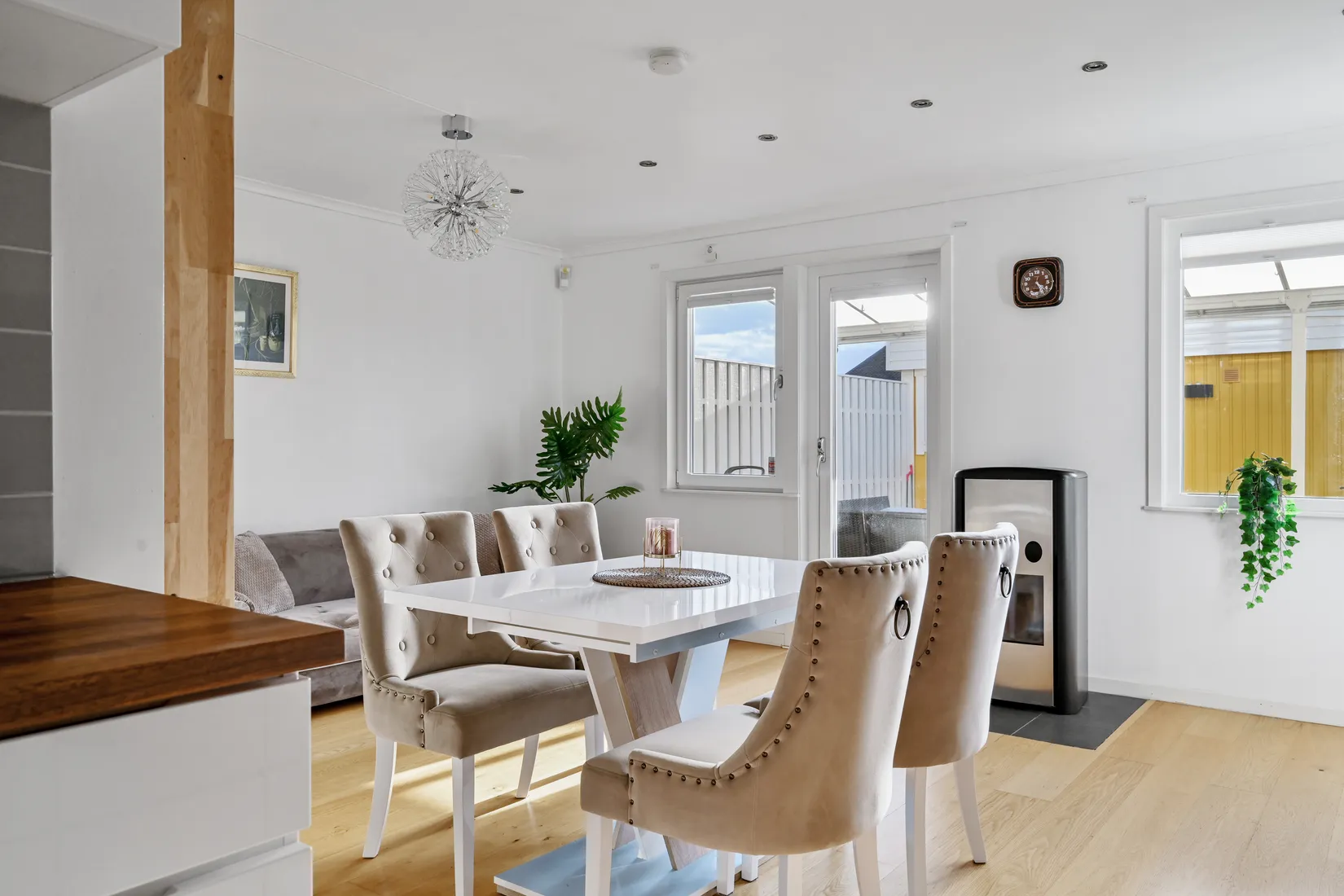 Radhus, Norrsundagränd 22, Brunnby Vik, Upplands Väsby