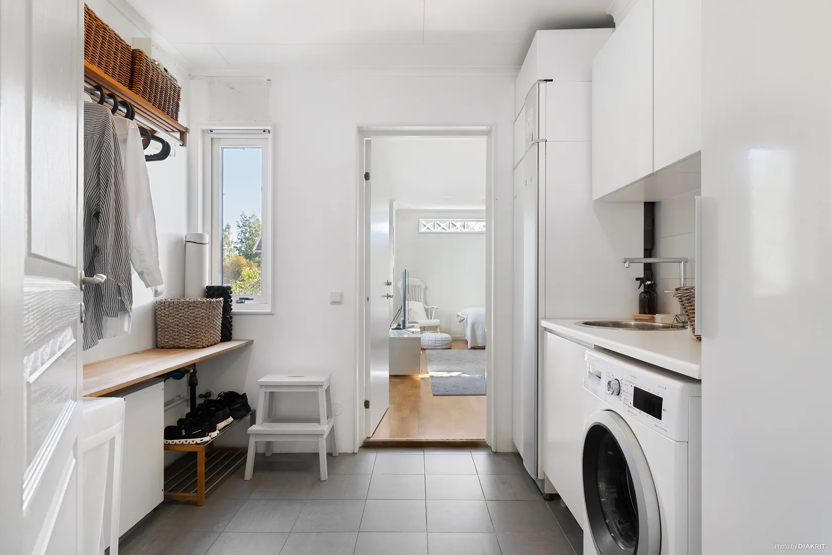 Radhus, Trefaldighetsvägen 53, Gribbylund, Täby