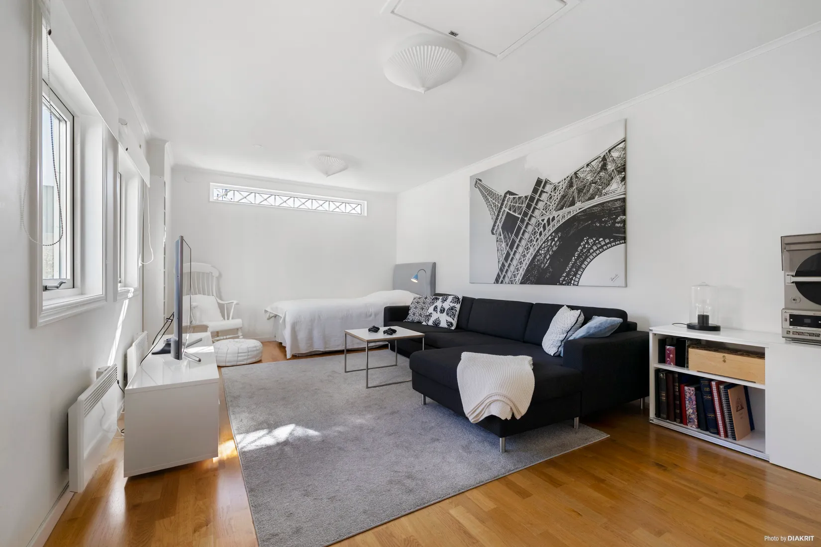 Radhus, Trefaldighetsvägen 53, Gribbylund, Täby