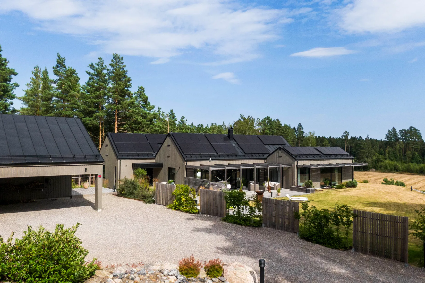 Villa, Römora 32, Södertälje