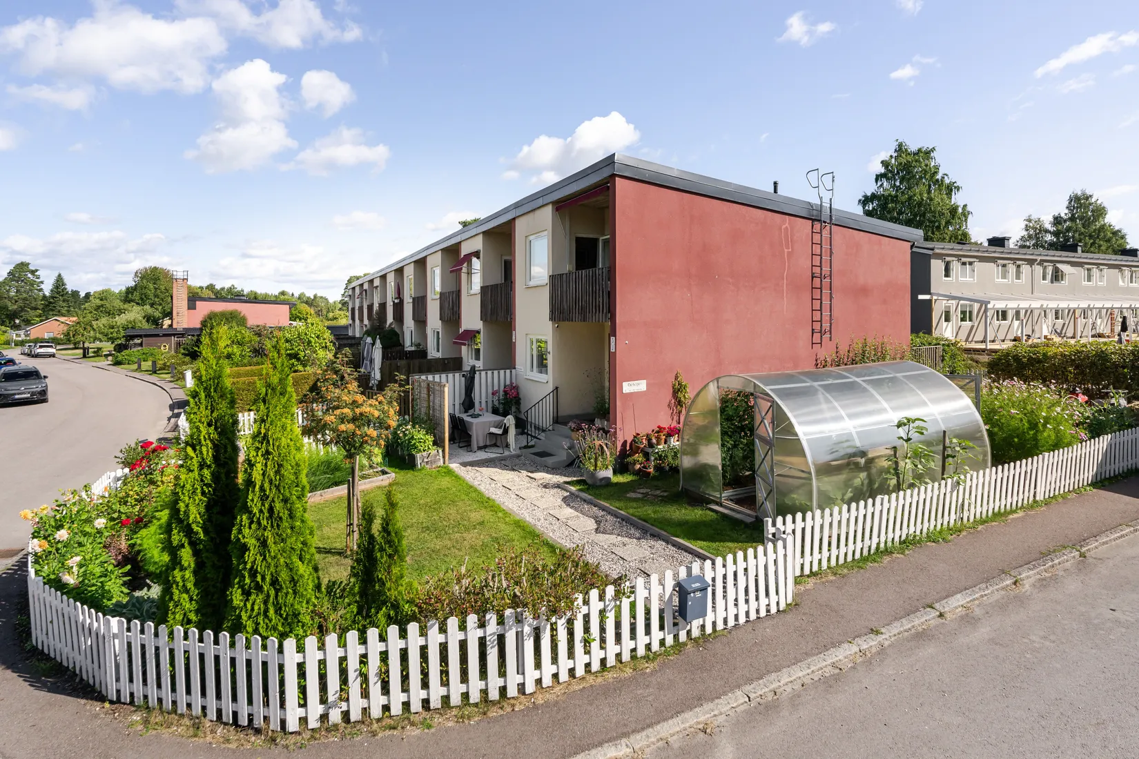Radhus, Nyponvägen 3J, Fridhem, Gävle