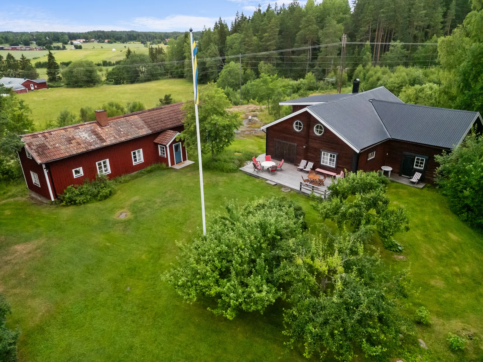 Gård/Skog, Degarövägen 17 och 19, Norrtälje