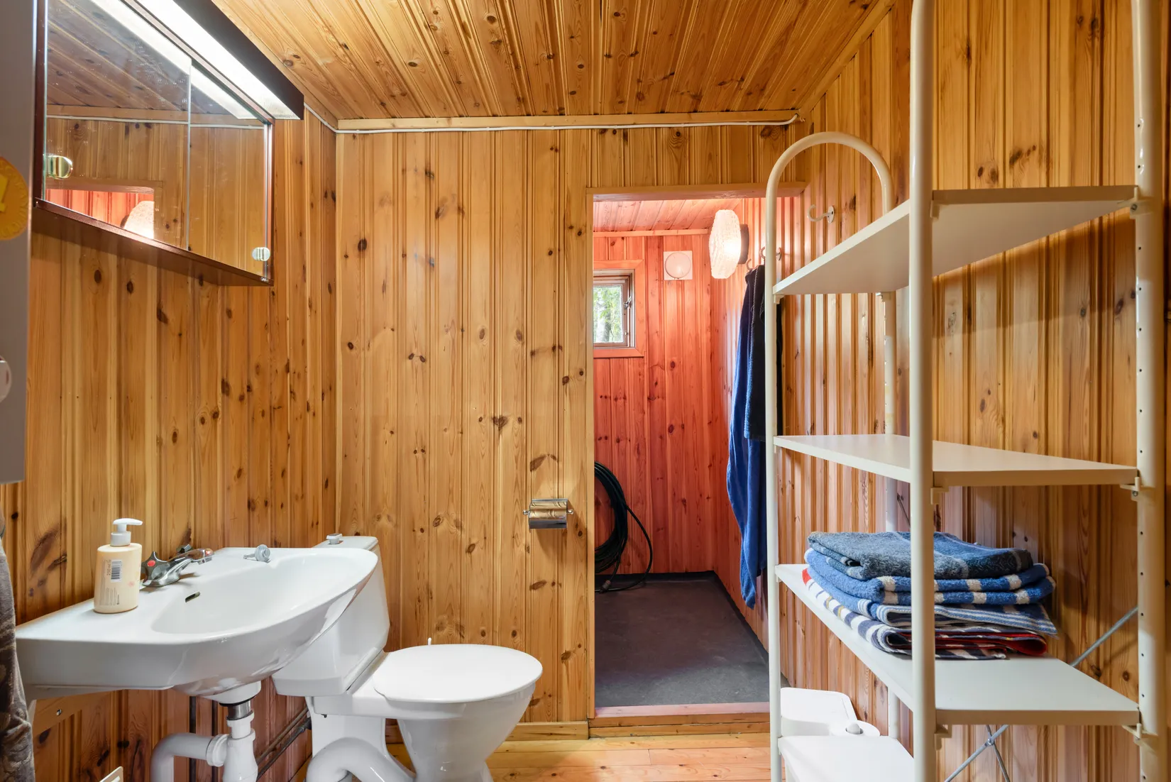 Gård/Skog, Degarövägen 17 och 19, Norrtälje