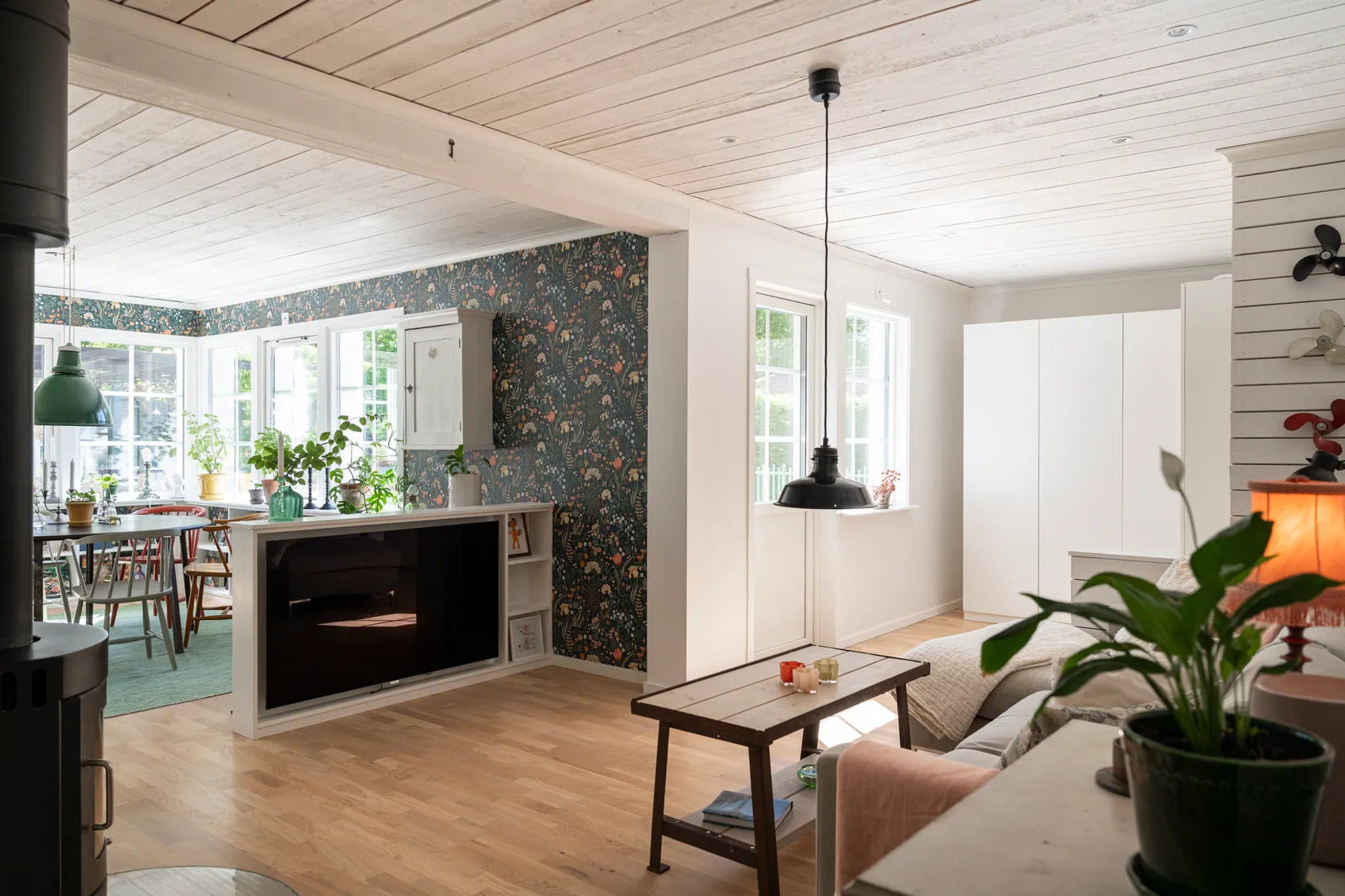 Villa, Ringblomman 34, Ekerö  Sommarstad, Ekerö