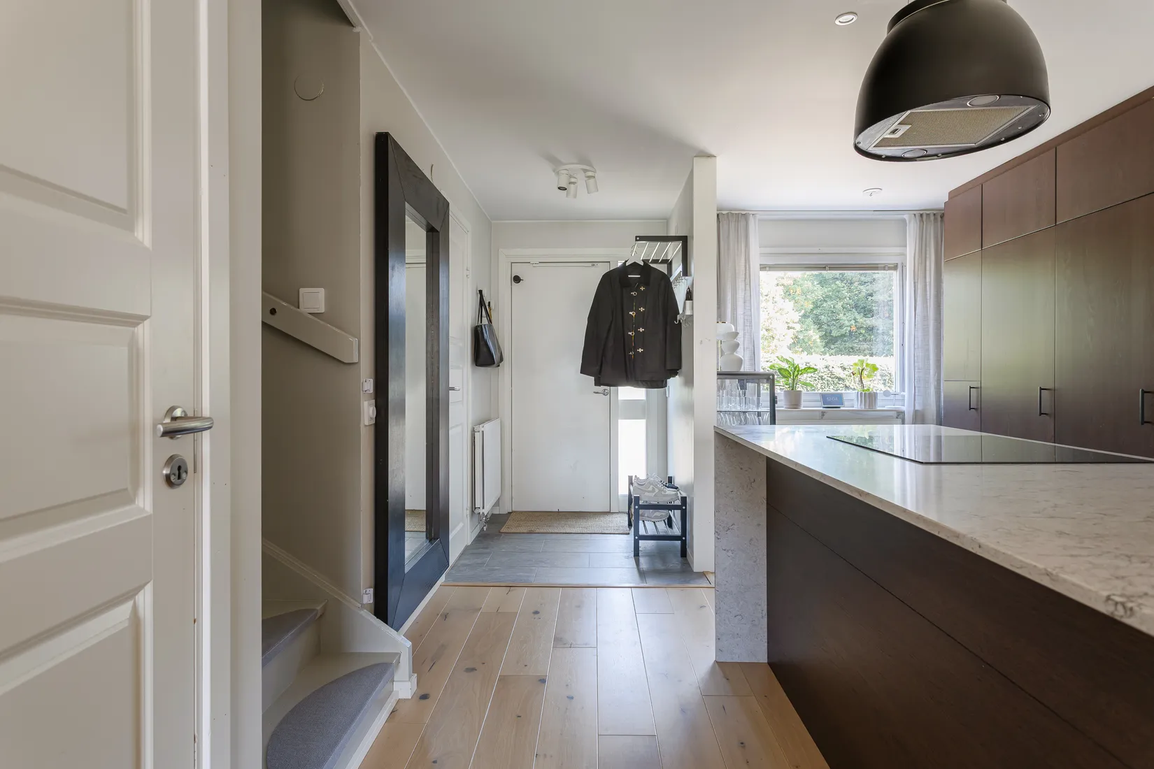 Radhus, Rådjursstigen 27, Töjnan, Sollentuna