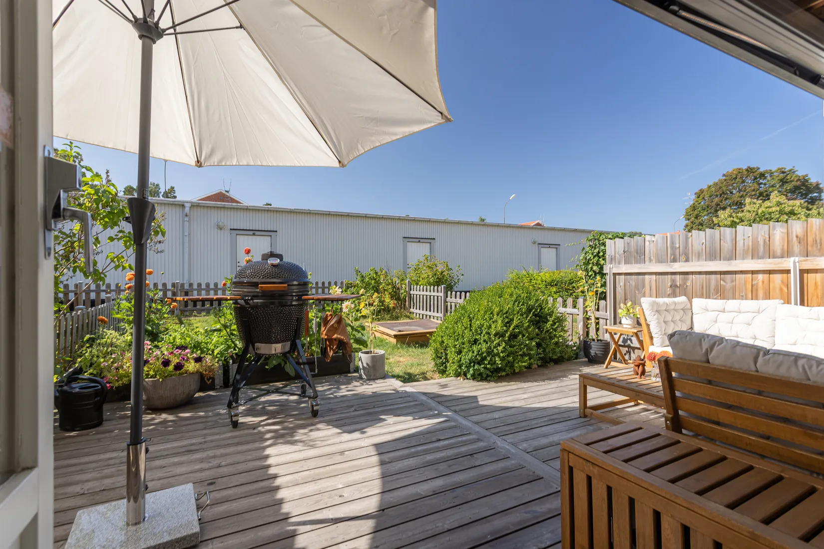 Radhus, Rådjursstigen 27, Töjnan, Sollentuna