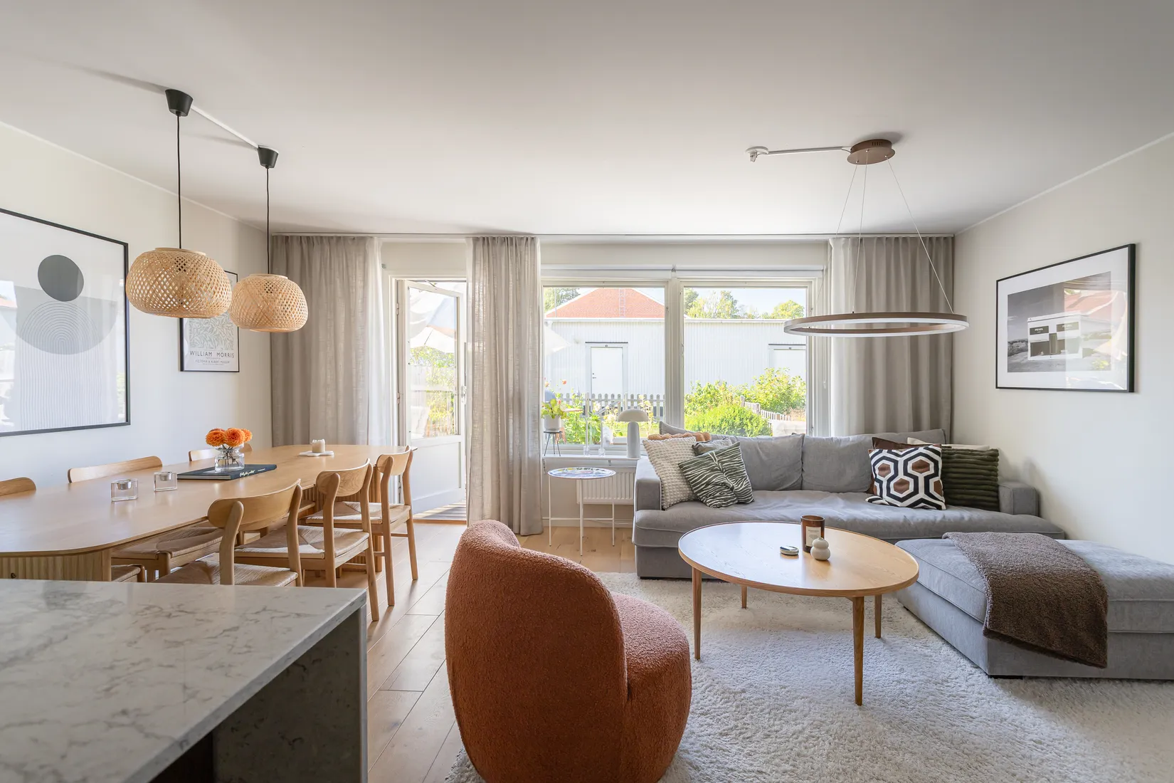Radhus, Rådjursstigen 27, Töjnan, Sollentuna