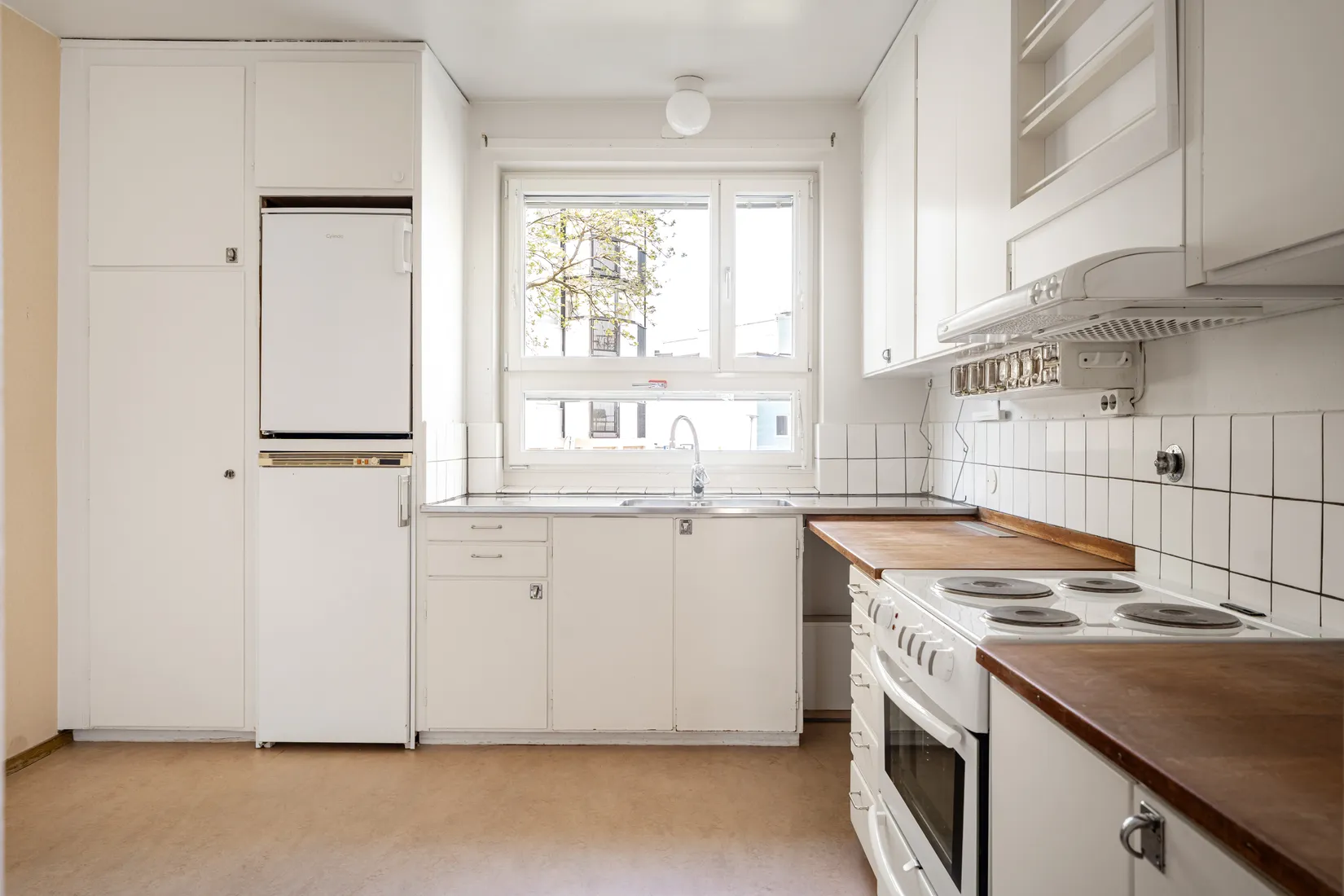 Bostadsrätt, Vittangigatan 3, Vällingby Centrum, Stockholm