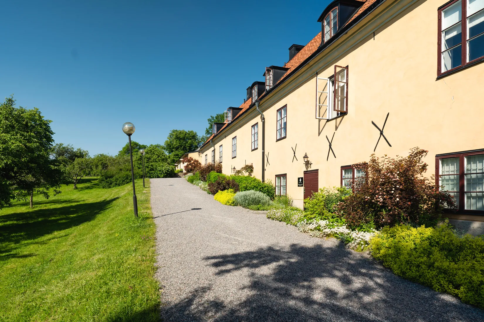 Bostadsrätt, Fältmarskalksvägen 30B, vån 2 & 3, Bromma / Ulvsunda, Stockholm