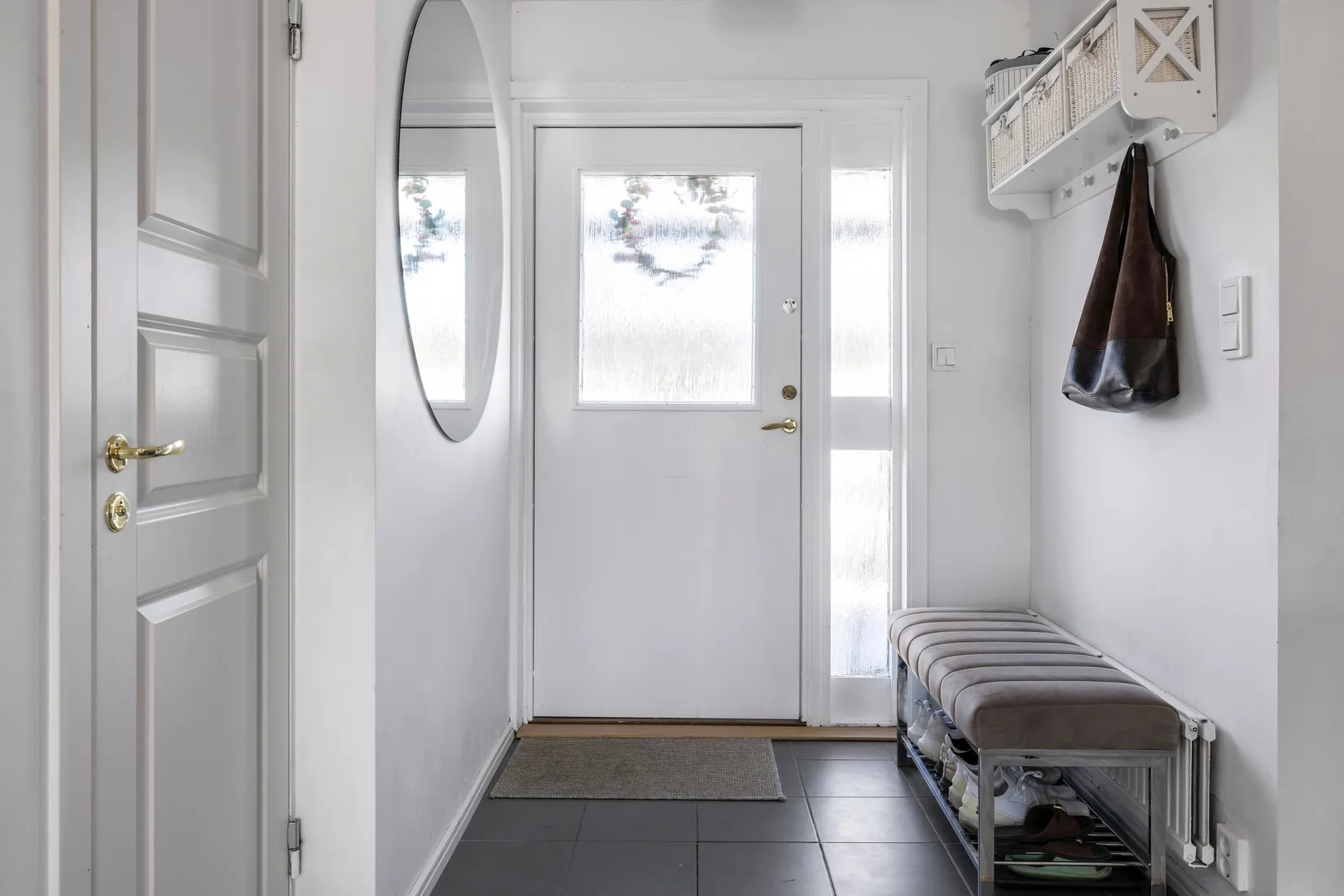 Radhus, Nyborgsvägen 4C, Rosersberg, Sigtuna