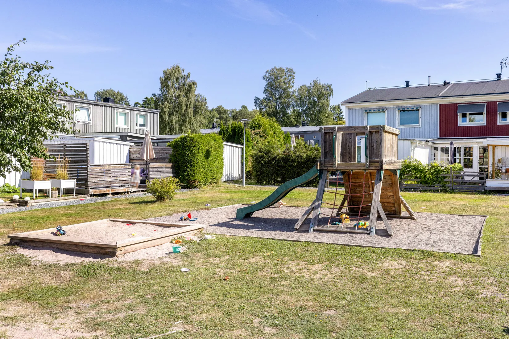 Radhus, Nyborgsvägen 4C, Rosersberg, Sigtuna