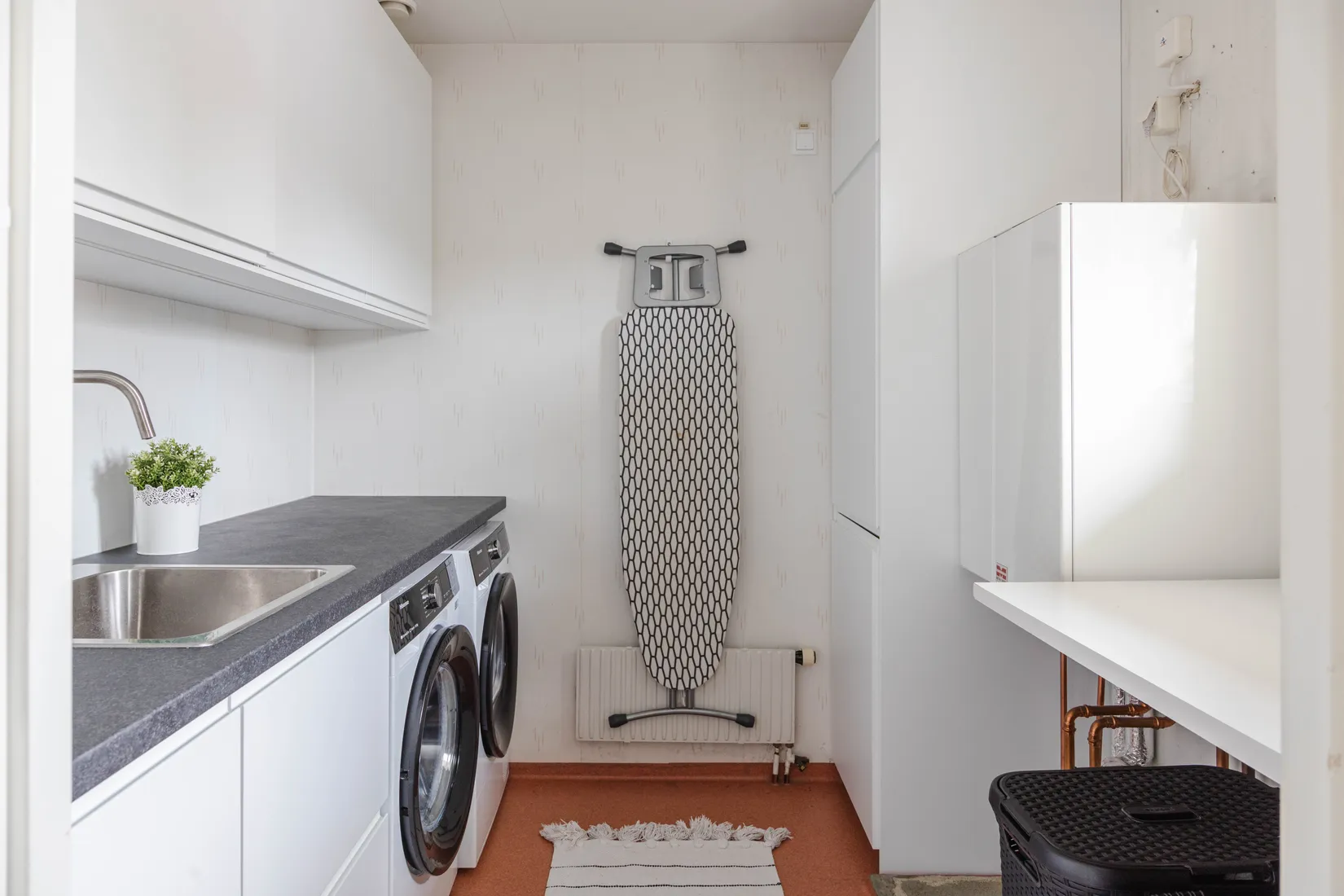 Radhus, Gästrikevägen 12, Västerås
