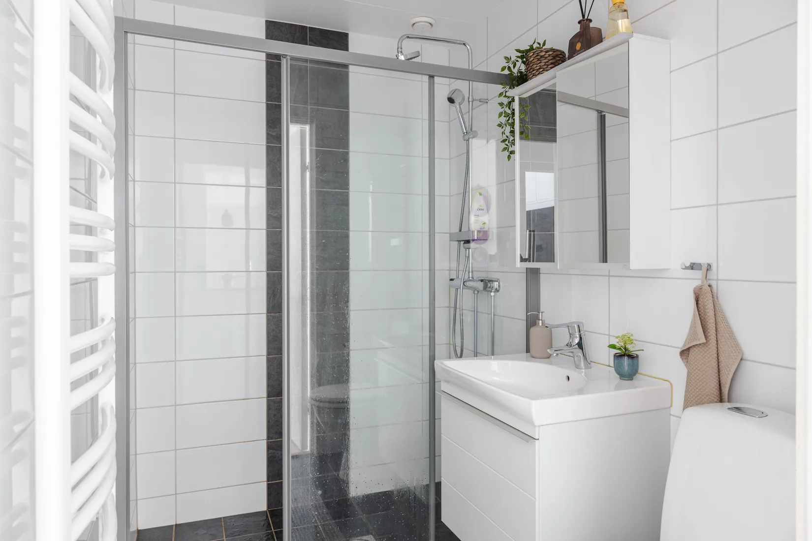 Radhus, Gästrikevägen 12, Västerås