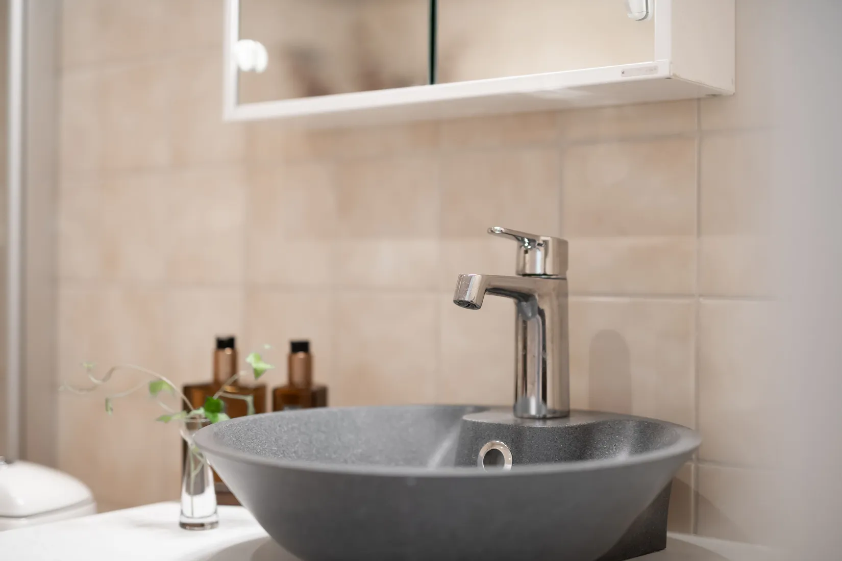 Radhus, Odalgatan 22A, Näsby, Örebro