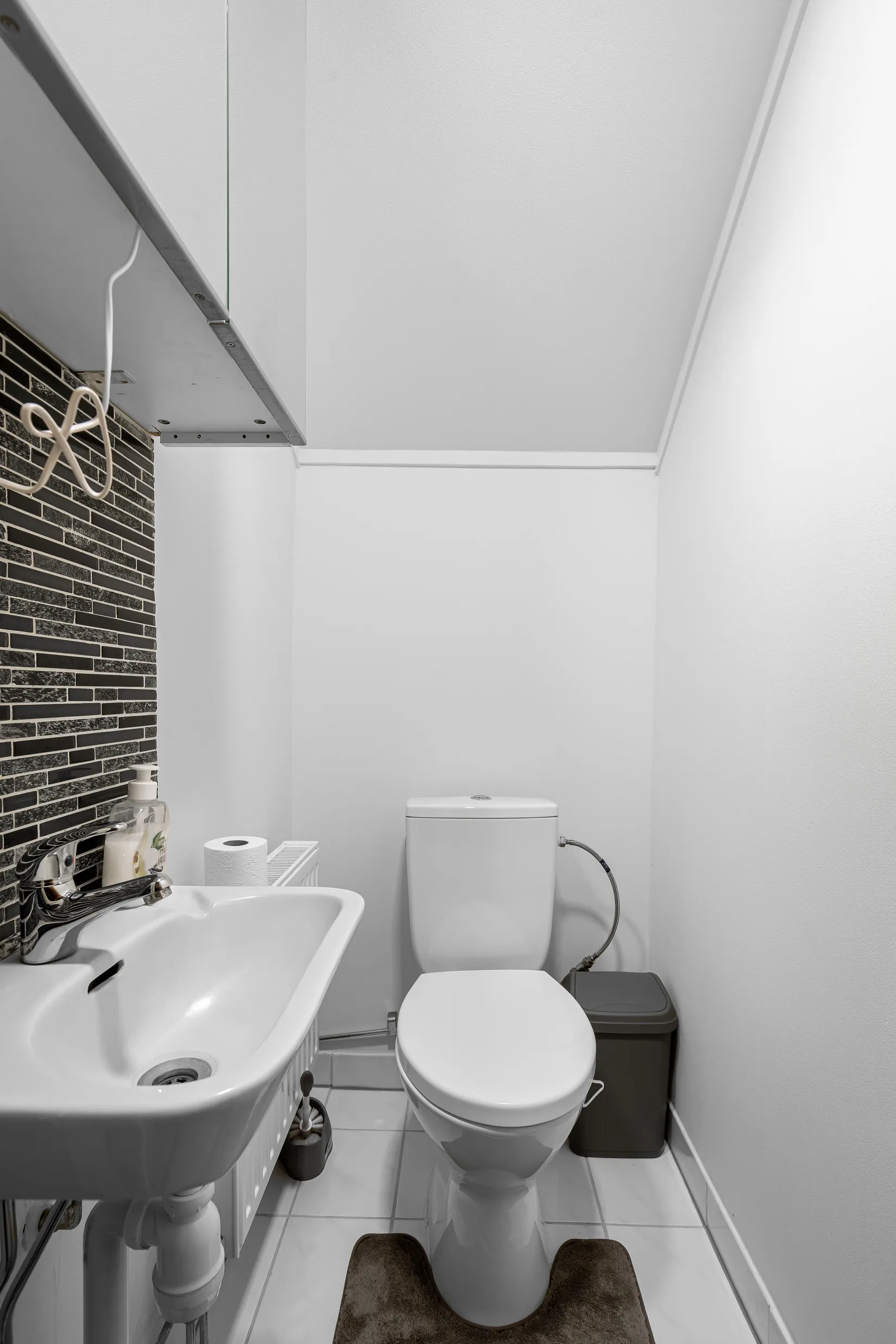 Villa, Yrestahed 31 och 33, Yrestahed, Uppsala