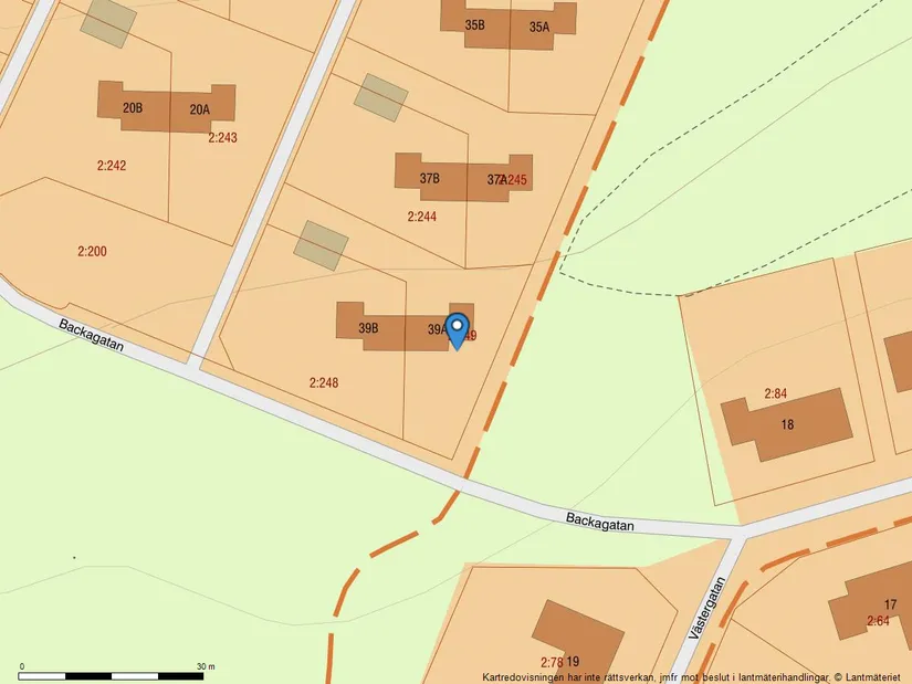 Radhus, Backagatan 39A, Tranemo
