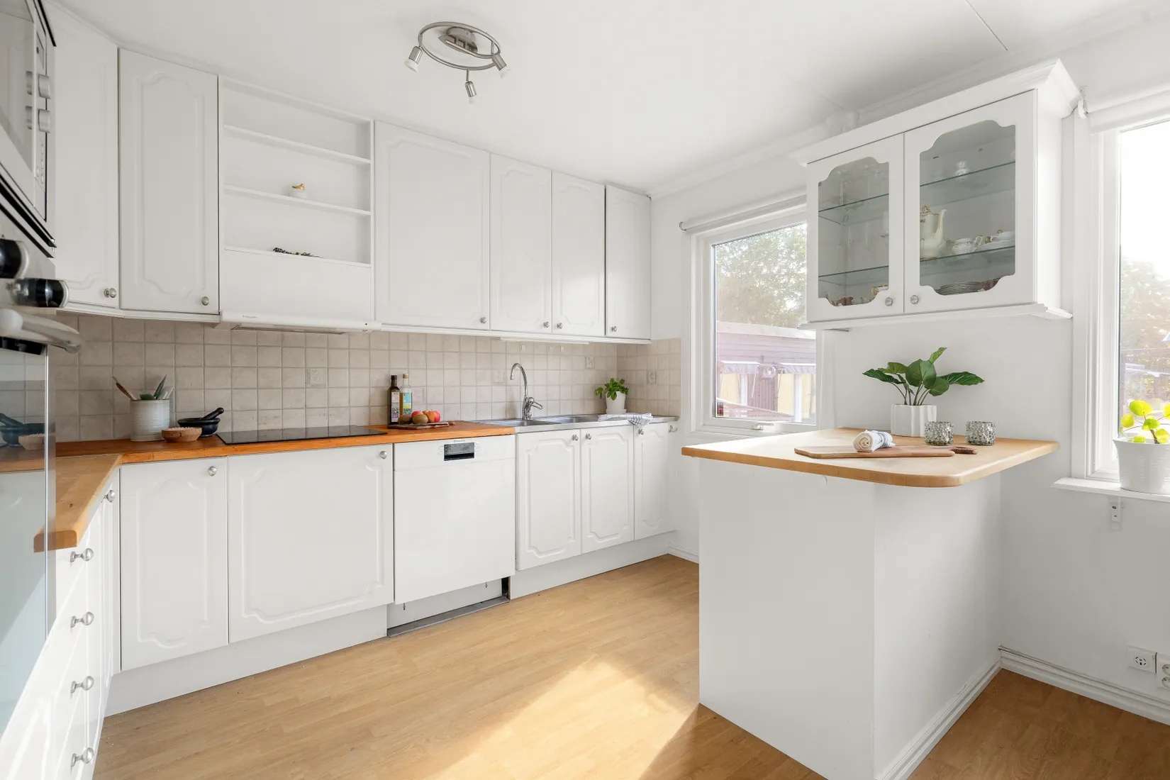 Radhus, Söravägen 279, Söra, Österåker