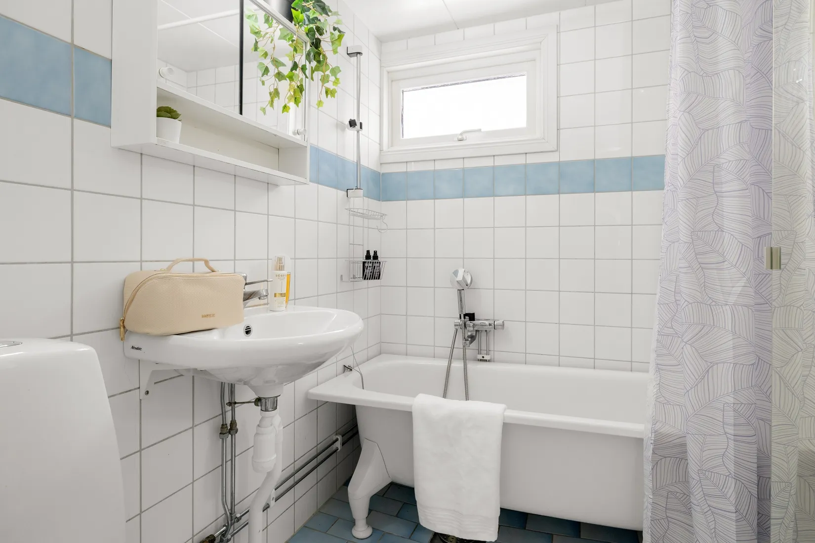 Radhus, Söravägen 279, Söra, Österåker