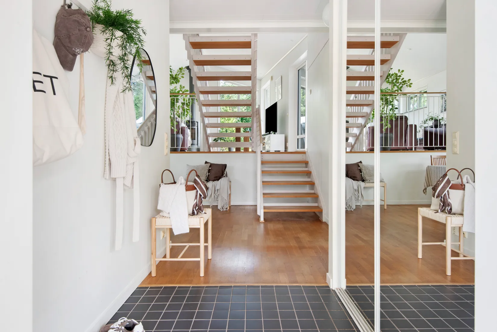 Villa, Gullvivevägen 27, Hagaberg, Värmdö