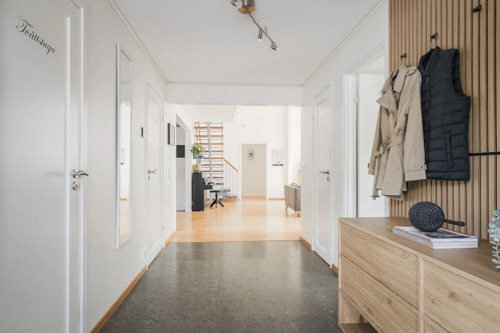 Villa, Övre Hattmursvägen 22, Hille, Gävle