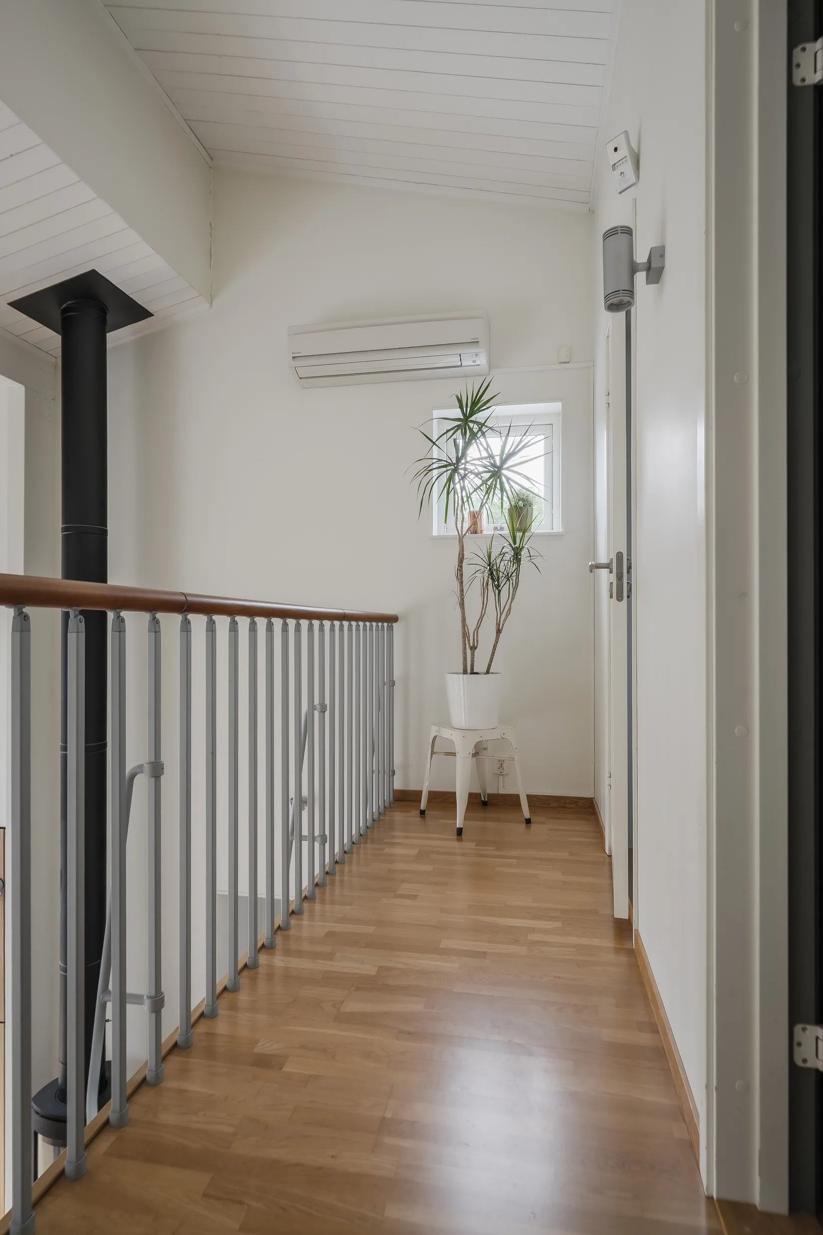 Villa, Övre Hattmursvägen 22, Hille, Gävle