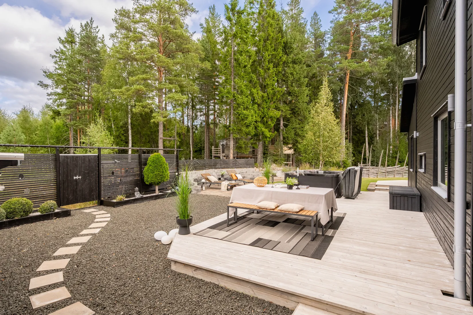 Villa, Övre Hattmursvägen 22, Hille, Gävle