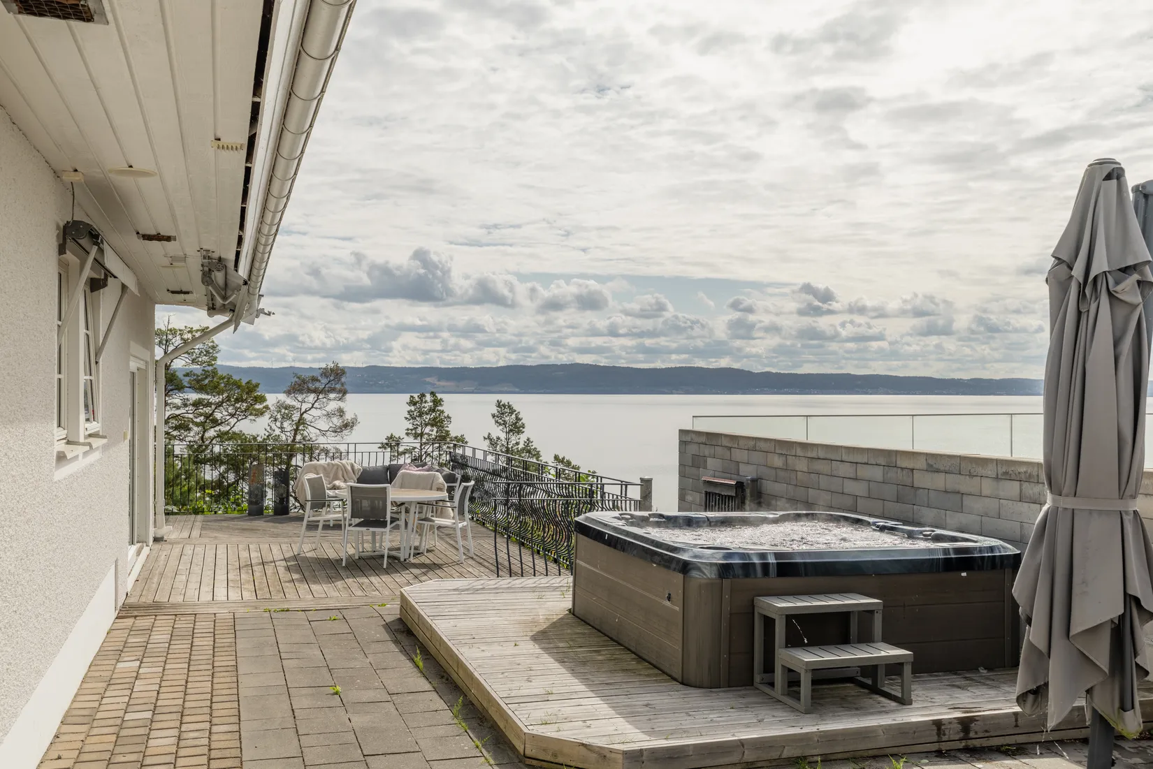 Villa, Övre Berghallavägen 14A, Trånghalla, Jönköping
