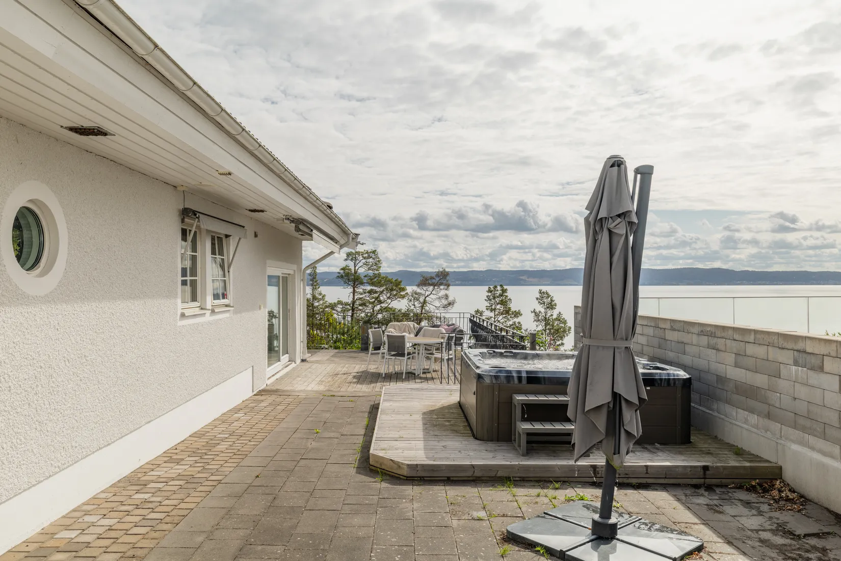 Villa, Övre Berghallavägen 14A, Trånghalla, Jönköping