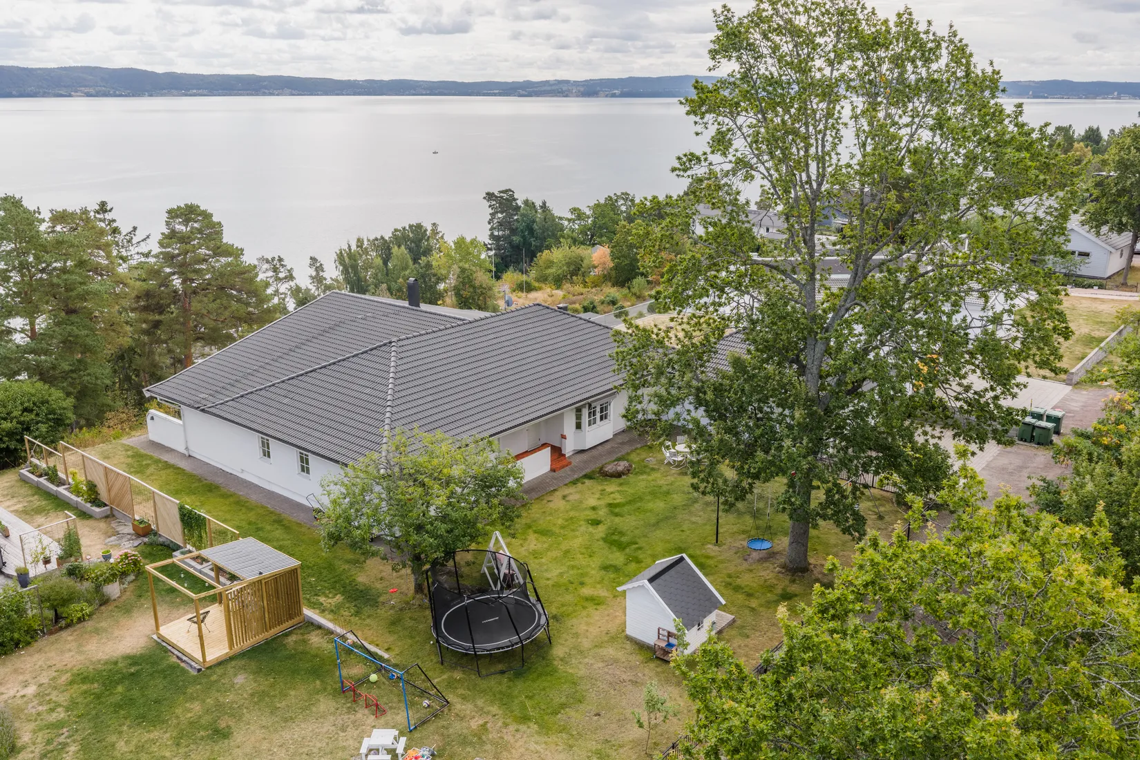 Villa, Övre Berghallavägen 14A, Trånghalla, Jönköping