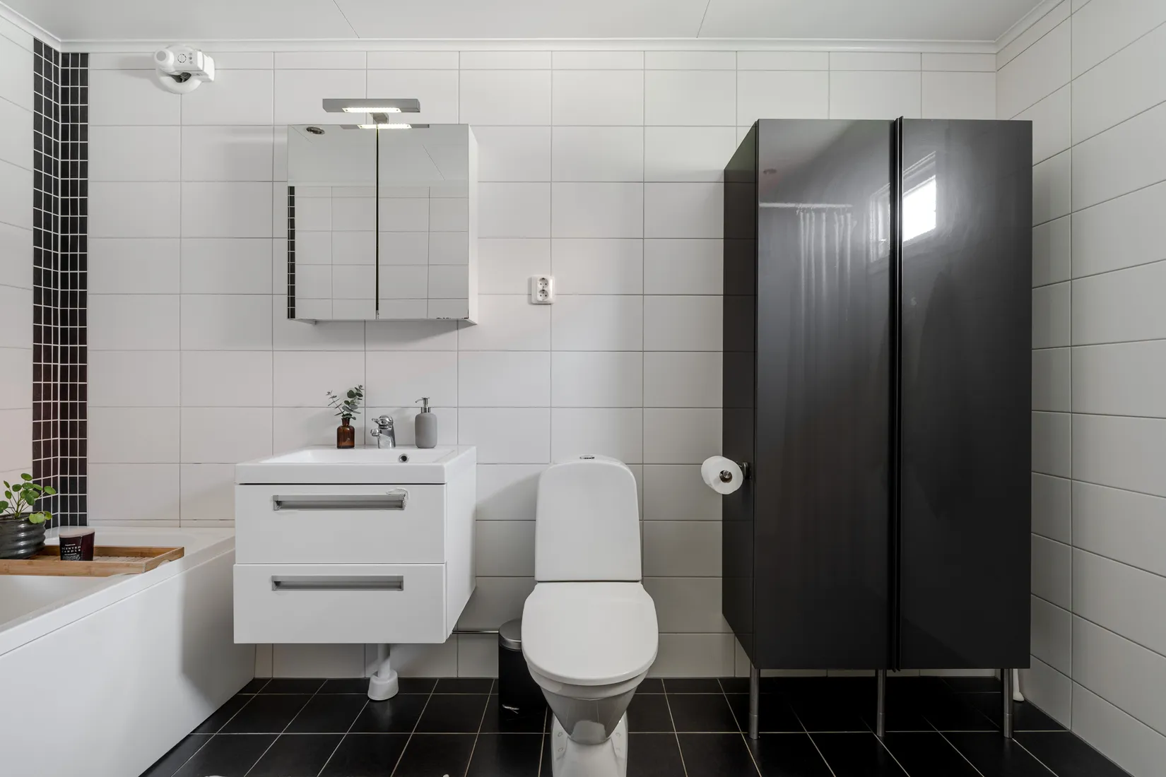 Radhus, Lodjursvägen 14, Tierp