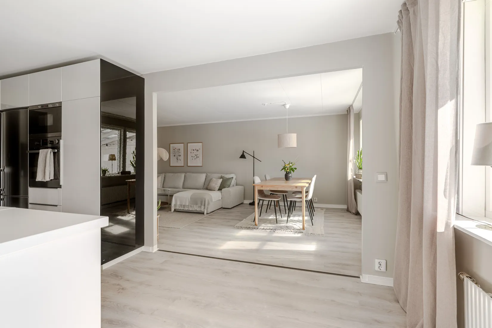 Radhus, Lodjursvägen 14, Tierp