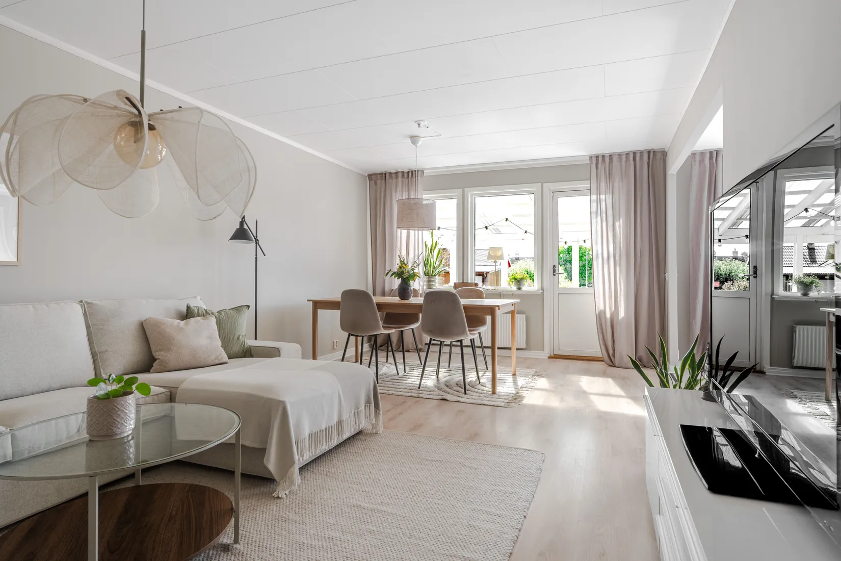 Radhus, Lodjursvägen 14, Tierp