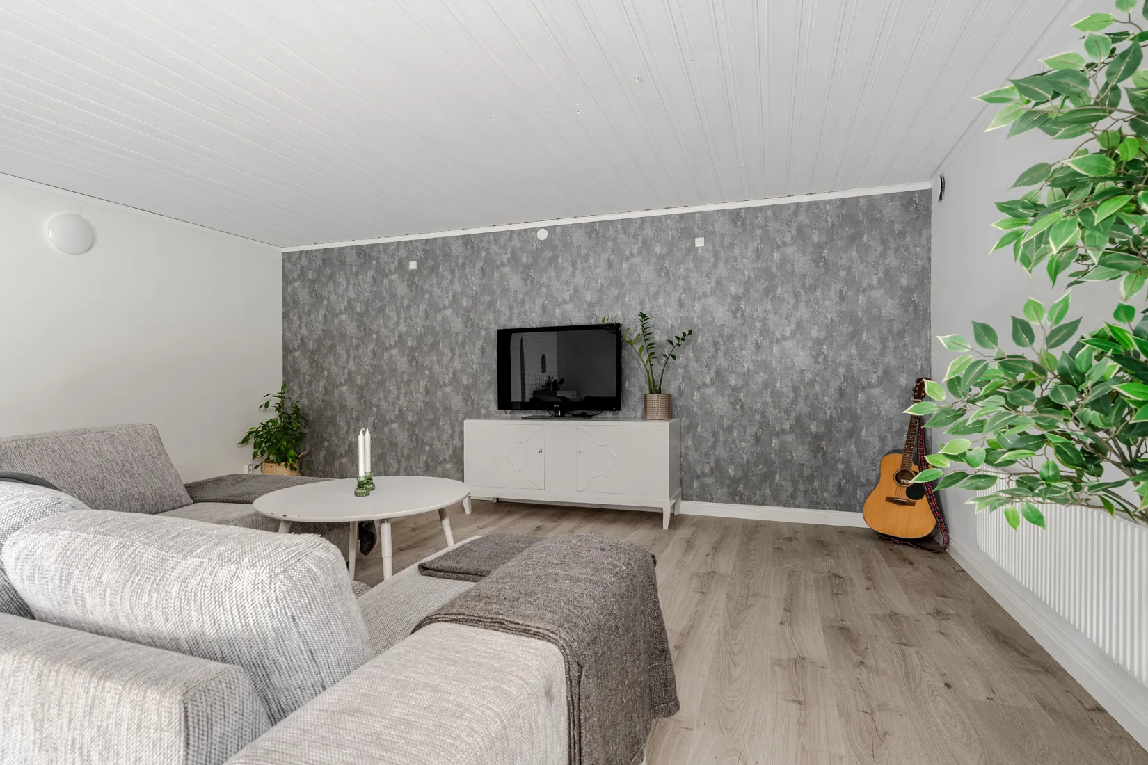 Radhus, Lodjursvägen 14, Tierp