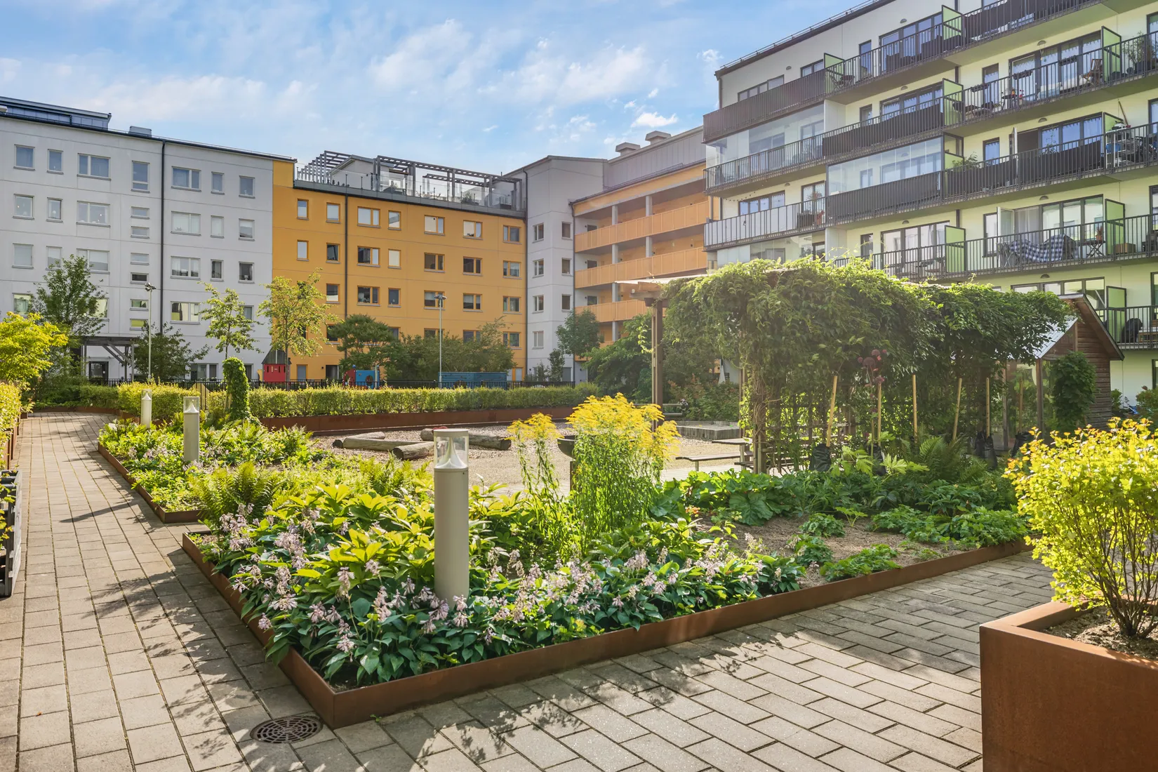 Bostadsrätt, Lackerargränd 12, Centrala Huddinge, Huddinge