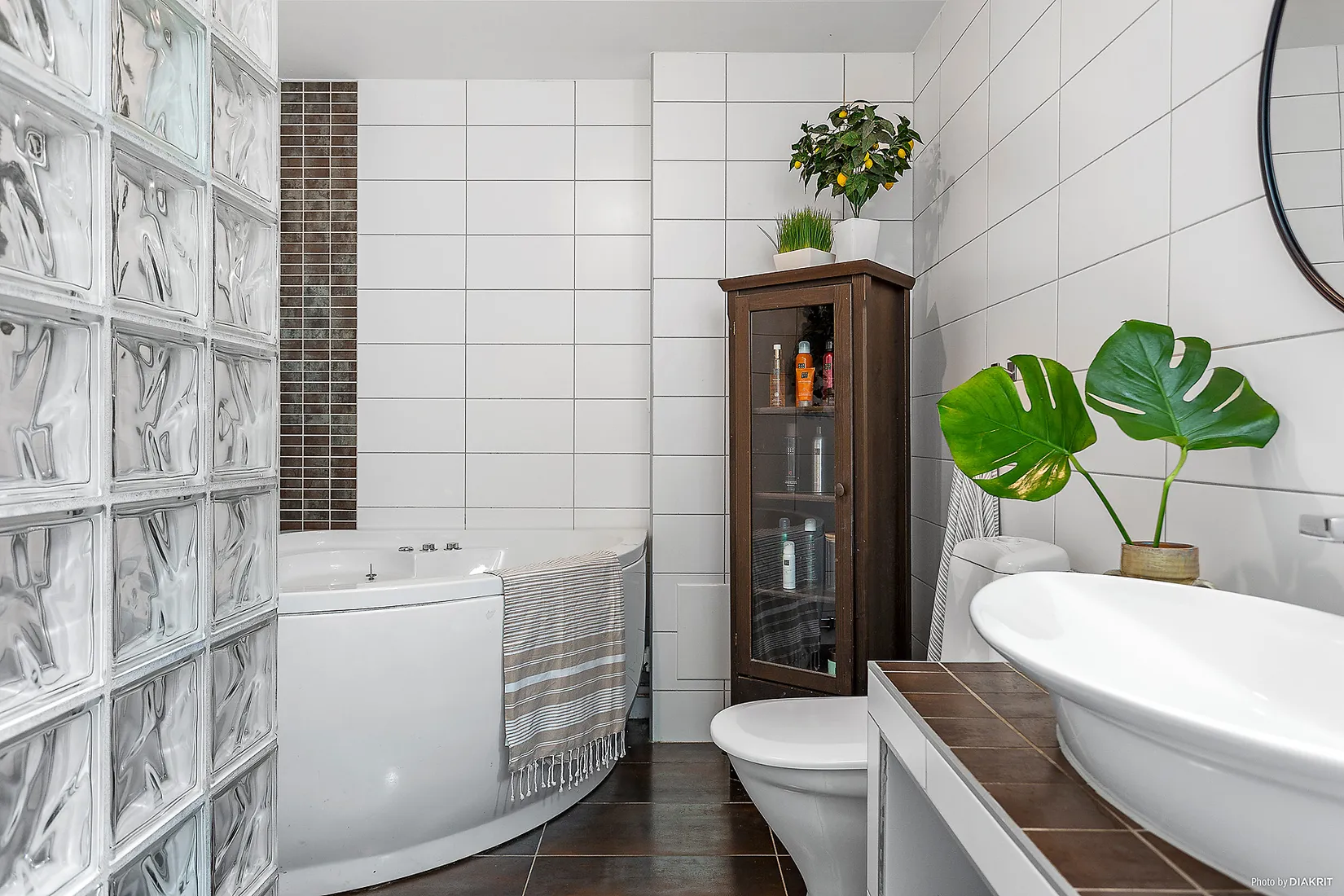 Villa, Bruntes backe 1, Mjölnartorpet, Karlstad