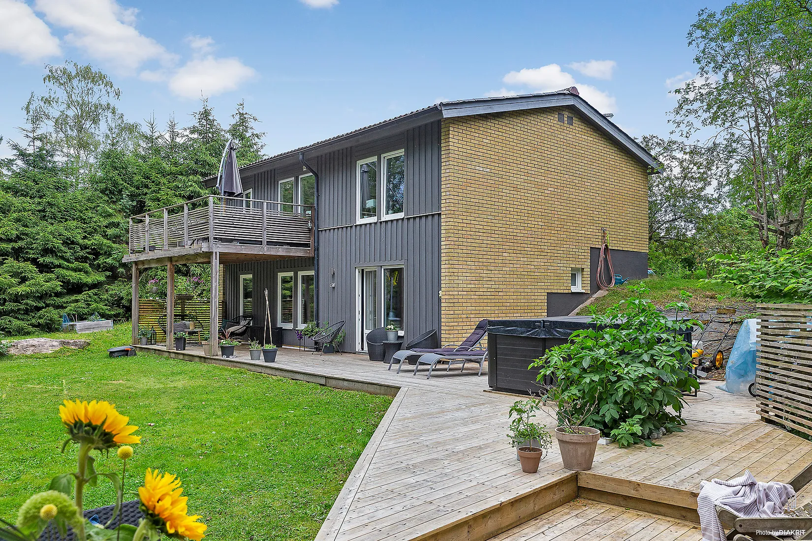 Villa, Bruntes backe 1, Mjölnartorpet, Karlstad