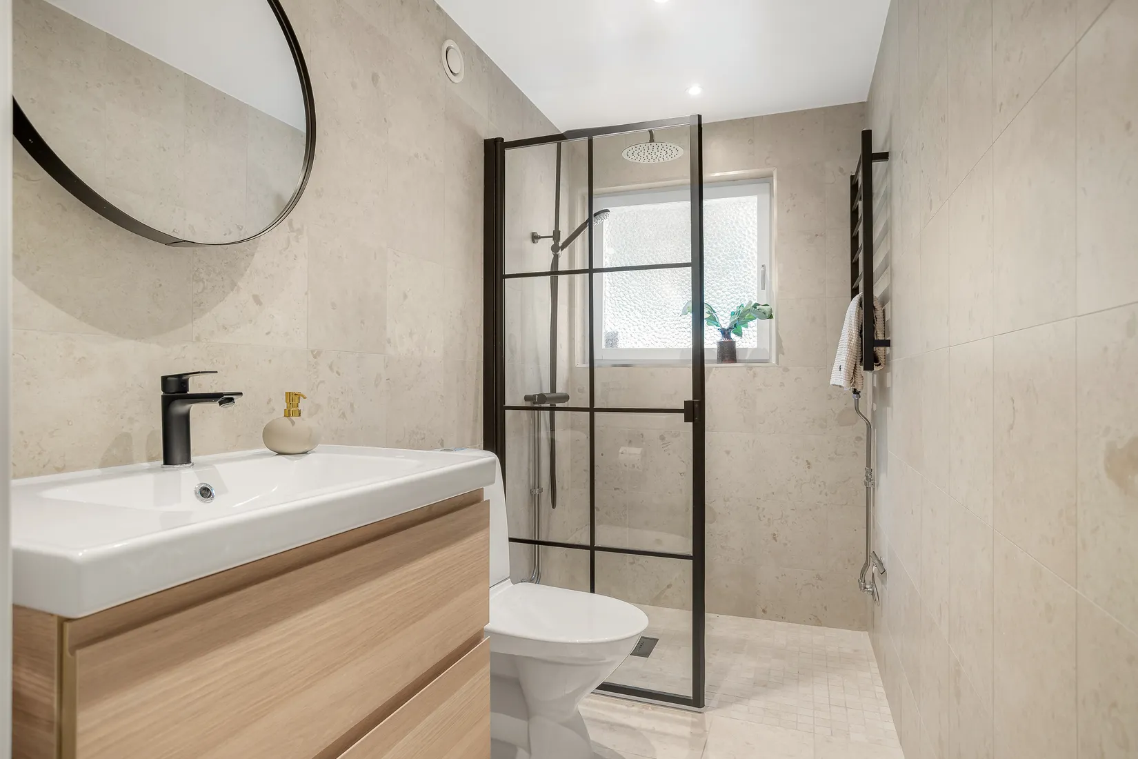 Bostadsrätt, Lojovägen 50, Lojohöjden, Lidingö