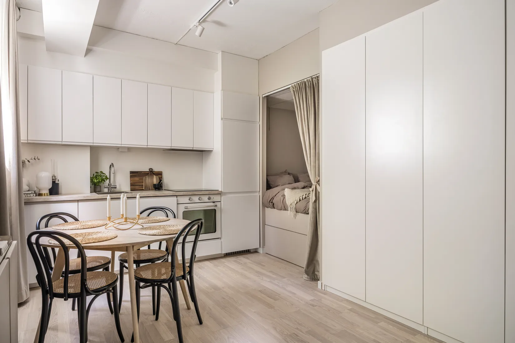 Bostadsrätt, Fyrgränd 4, Haga Norra, Solna