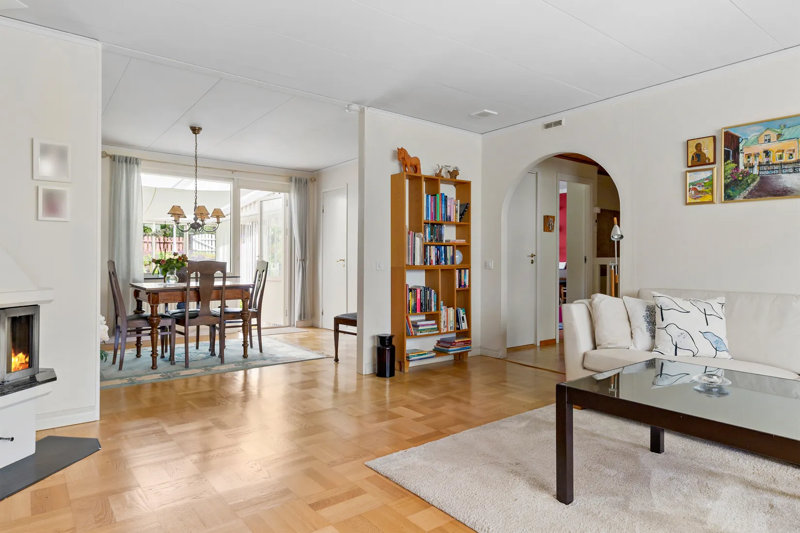 Radhus, Hällsbovägen 49, Sigtuna - Hällsbo, Sigtuna