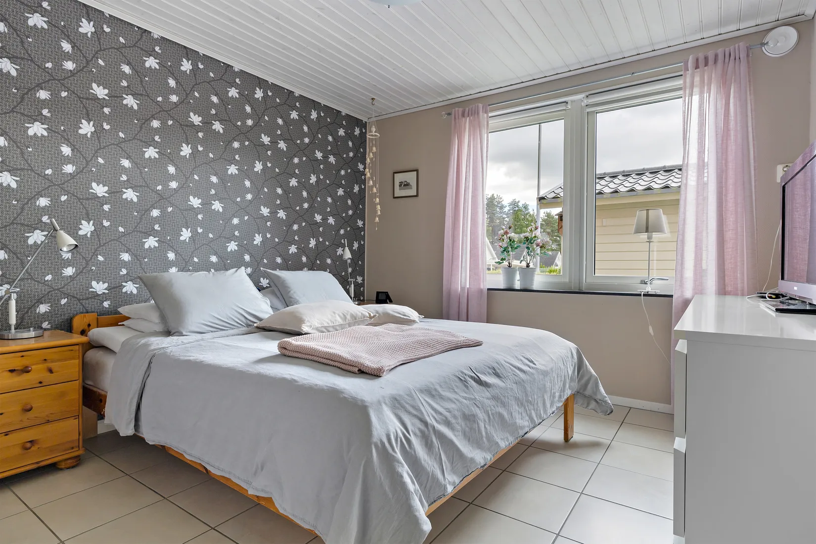 Radhus, Hällsbovägen 49, Sigtuna - Hällsbo, Sigtuna