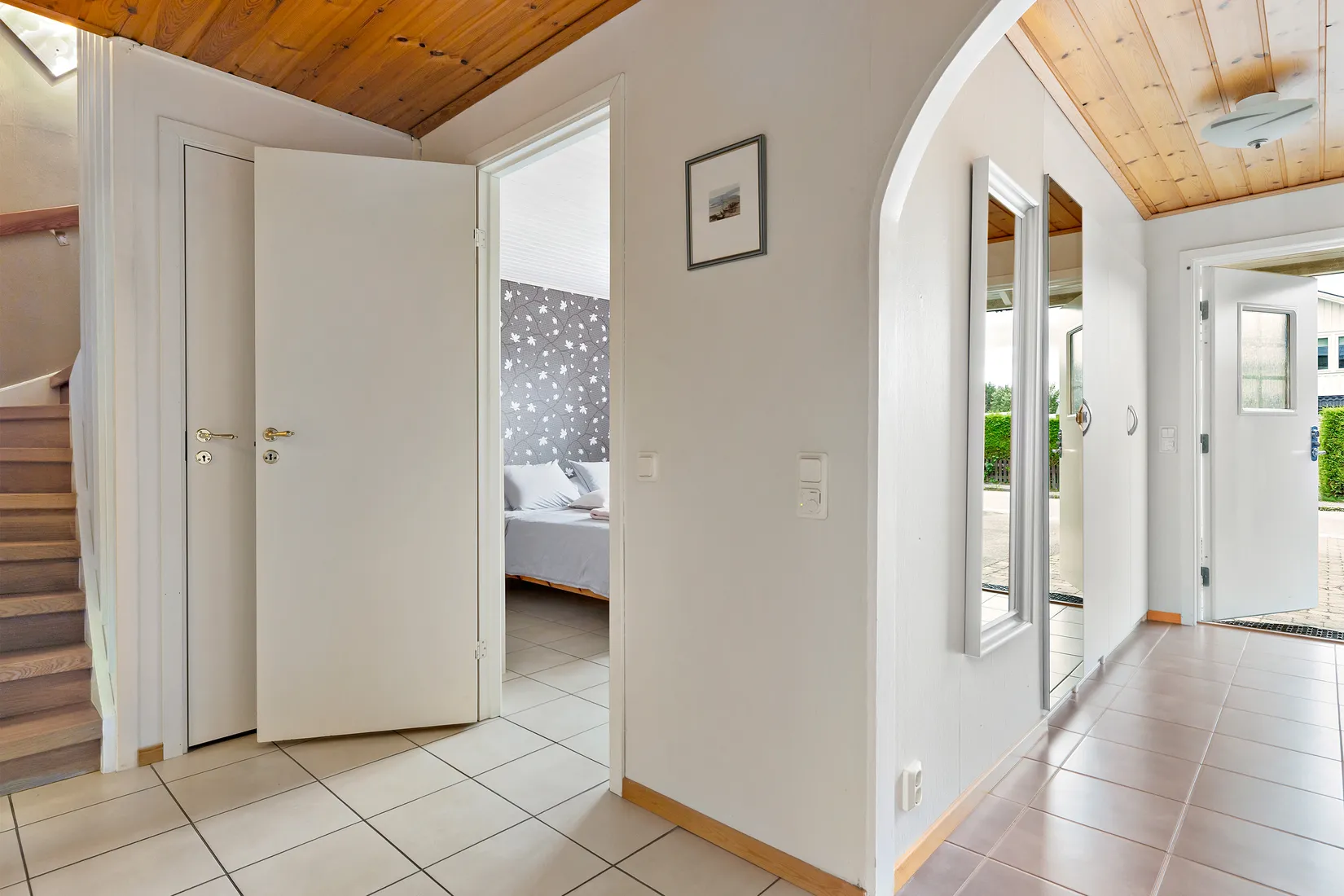 Radhus, Hällsbovägen 49, Sigtuna - Hällsbo, Sigtuna