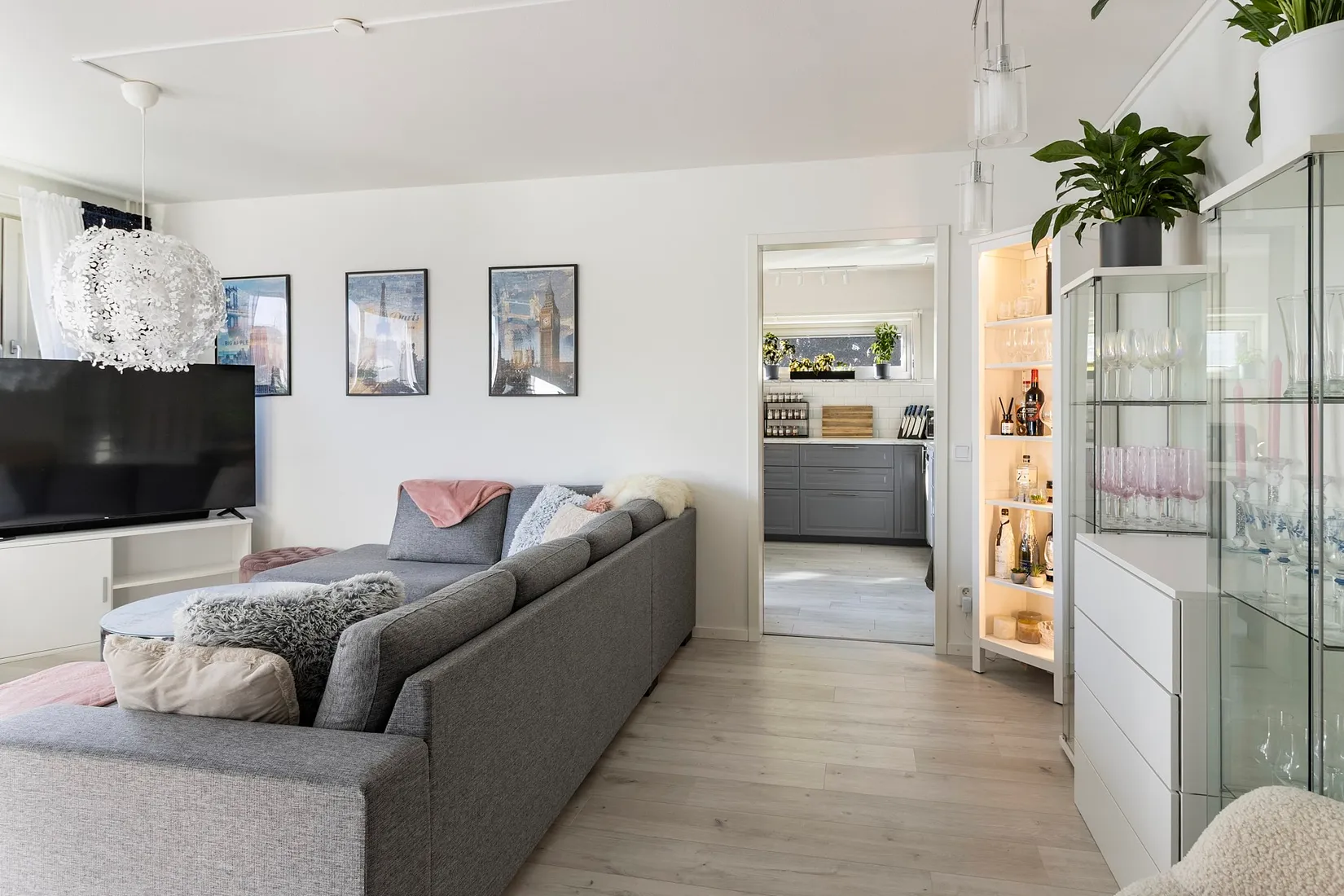 Bostadsrätt, Ringduvegatan 143, Fredriksberg/ Råby, Västerås