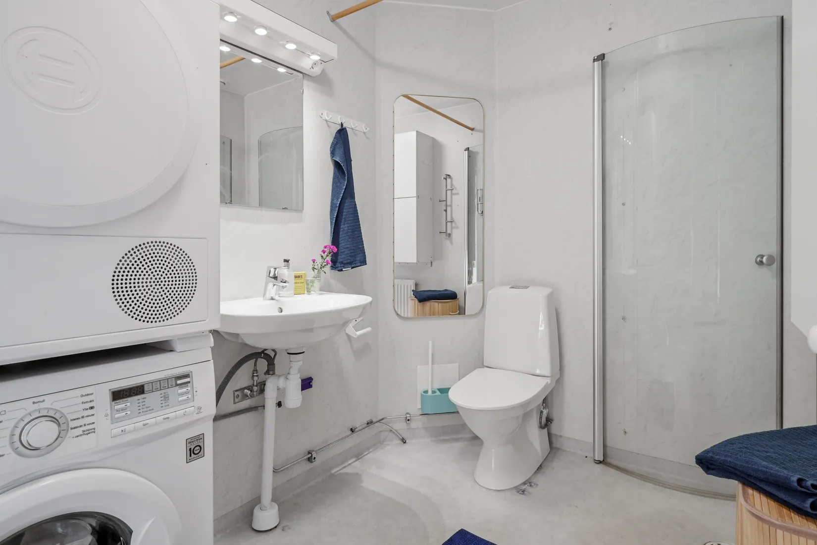 Radhus, Tellusgränd 27, Prästgårdsmarken/Prästhagen, Upplands Väsby